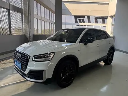 AUDI Q2L 2018