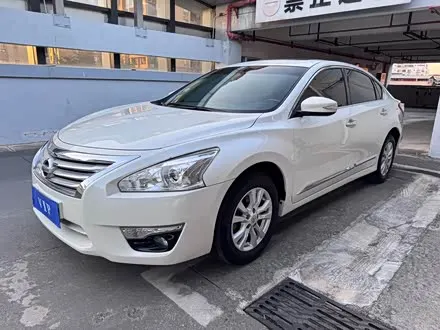 NISSAN TEANA 2013