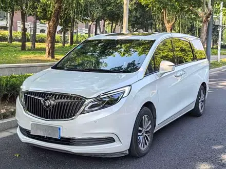 BUICK GL8 — из Китая под ключ