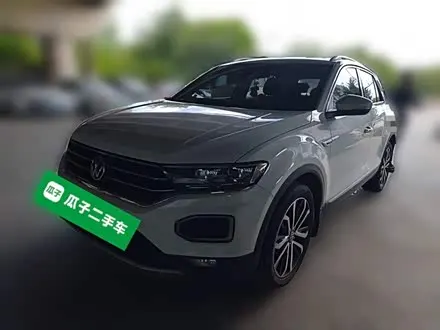 VOLKSWAGEN T-ROC 2021