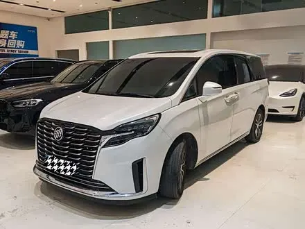 BUICK GL8 — из Китая под ключ