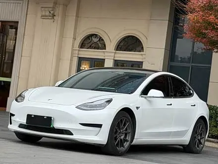 TESLA MODEL 3 — из Китая под ключ
