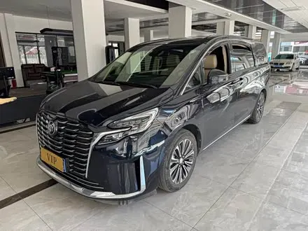 BUICK GL8 — из Китая под ключ