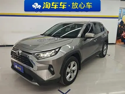 TOYOTA RAV4 2021