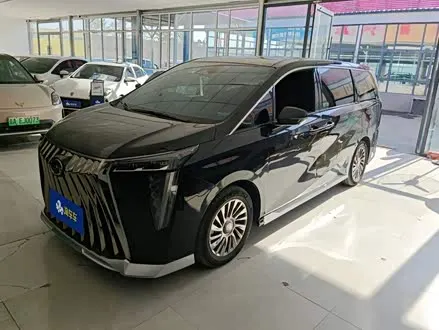 GAC TRUMPCHI M8 2023