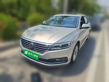VOLKSWAGEN LAVIDA 2021