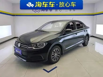 VOLKSWAGEN SANTANA 2019