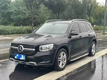 MERCEDES-BENZ GLB — из Китая под ключ