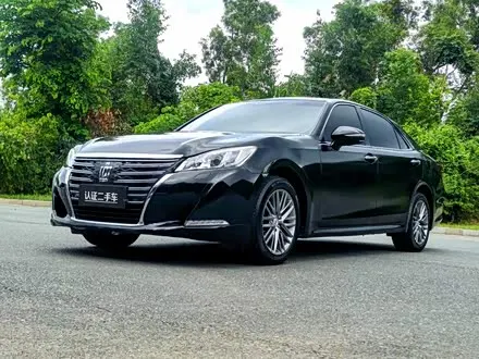 TOYOTA CROWN 2015