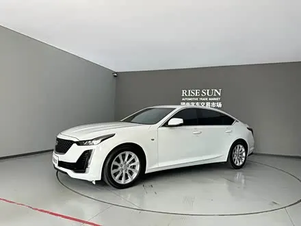CADILLAC CT5 2022