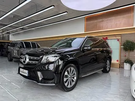 MERCEDES-BENZ GLS 2018