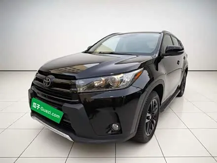TOYOTA HIGHLANDER 2018