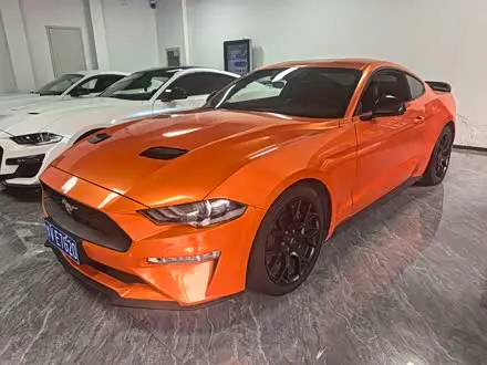 FORD MUSTANG 2019