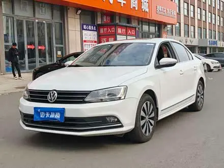 VOLKSWAGEN SAGITAR 2017