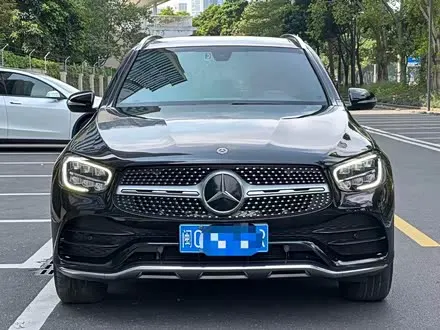 MERCEDES-BENZ GLC 2020