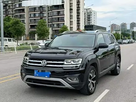 VOLKSWAGEN TERAMONT 2019