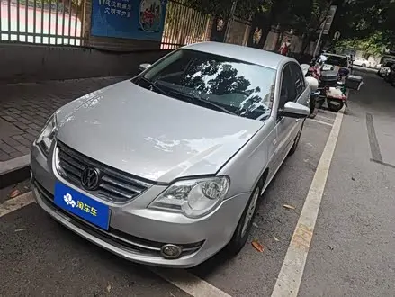 VOLKSWAGEN BORA 2012