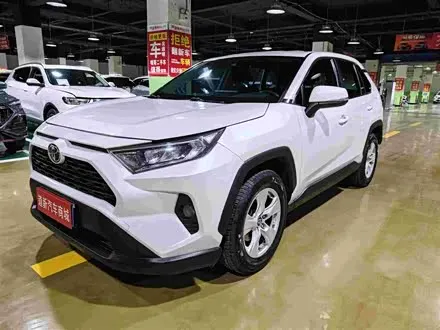 TOYOTA RAV4 2022