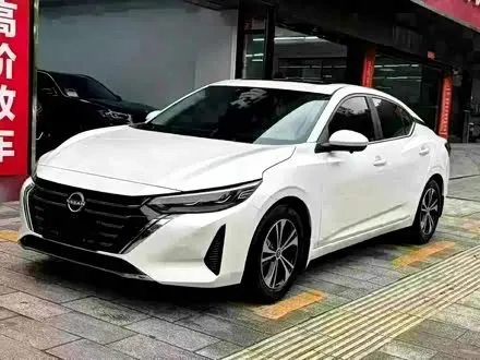 NISSAN SYLPHY 2025
