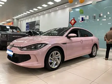 VOLKSWAGEN LAMANDO 2022