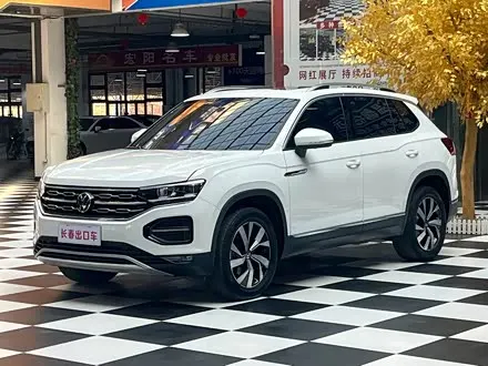 VOLKSWAGEN TAYRON 2022