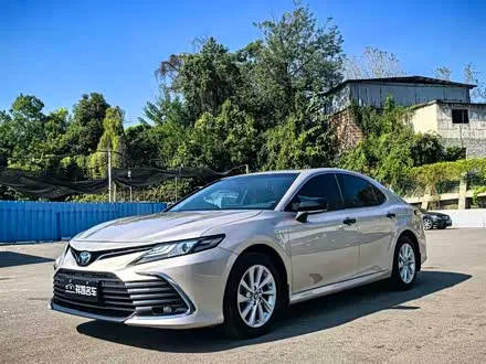 TOYOTA CAMRY 2023