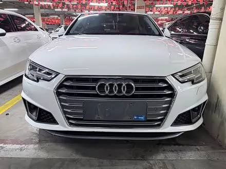 AUDI A4L 2019