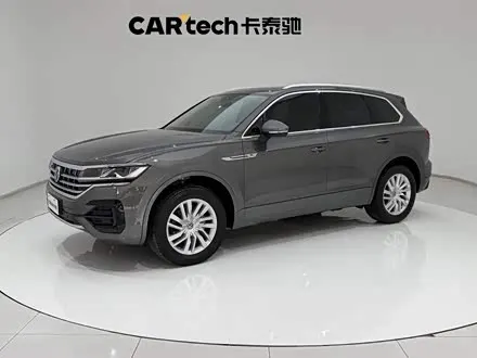 VOLKSWAGEN TOUAREG 2021
