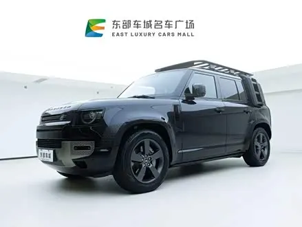 LAND ROVER DEFENDER 2025
