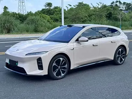NIO ET5T 2025