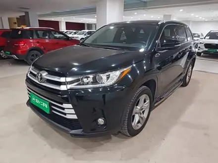 TOYOTA HIGHLANDER 2018