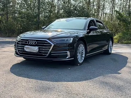 AUDI A8 2021