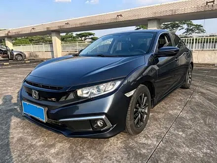HONDA CIVIC 2019