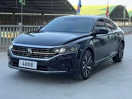 VOLKSWAGEN PASSAT 2024