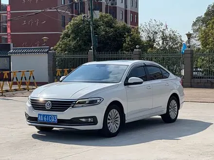 VOLKSWAGEN LAVIDA 2019