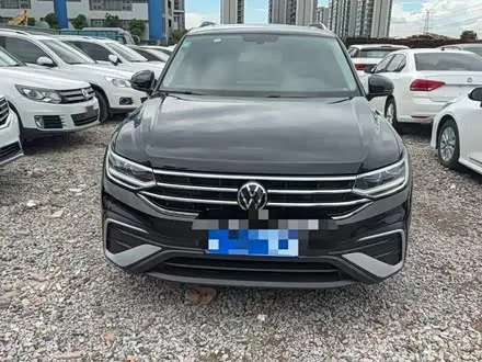 VOLKSWAGEN TIGUAN L 2022