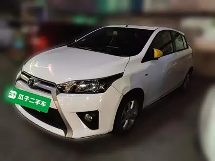 TOYOTA YARIS L 2015