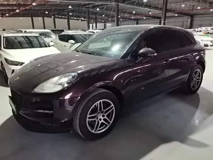 PORSCHE MACAN 2018