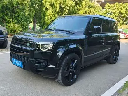 LAND ROVER DEFENDER 2023