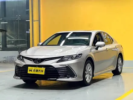 TOYOTA CAMRY 2023
