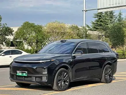 LI AUTO L8 2024
