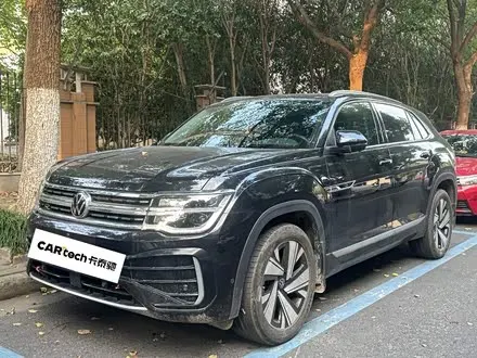 VOLKSWAGEN TERAMONT 2024