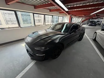FORD MUSTANG 2018