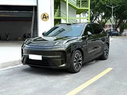 LYNK & CO 08 EM-P 2026