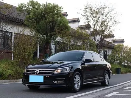 VOLKSWAGEN PASSAT 2016