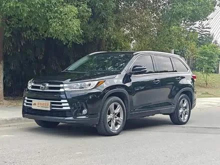 TOYOTA HIGHLANDER 2018