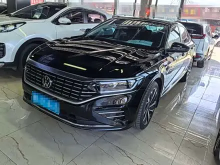 VOLKSWAGEN PASSAT 2022
