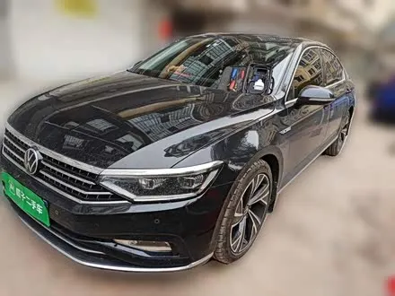 VOLKSWAGEN MAGOTAN 2021