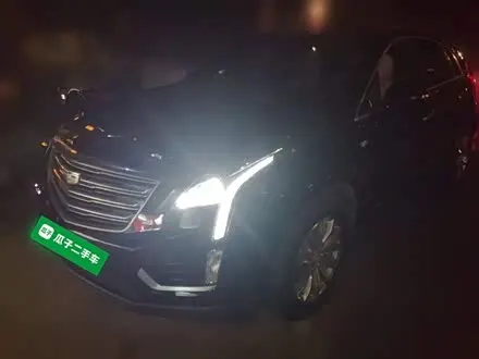CADILLAC XT5 2018