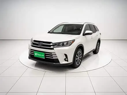 TOYOTA HIGHLANDER 2018